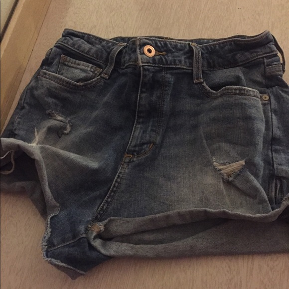 Jeans - Picture 1 of 3